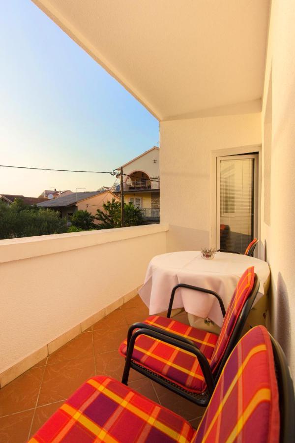 Apartmani Mariva Vodice Exteriér fotografie