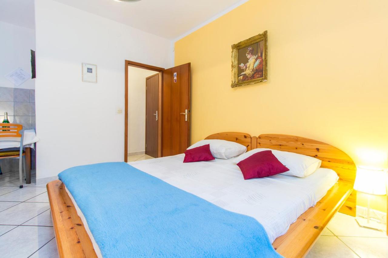 Apartmani Mariva Vodice Exteriér fotografie