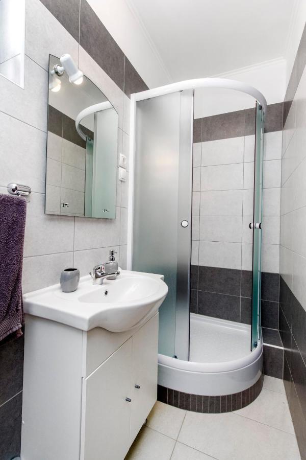 Apartmani Mariva Vodice Exteriér fotografie