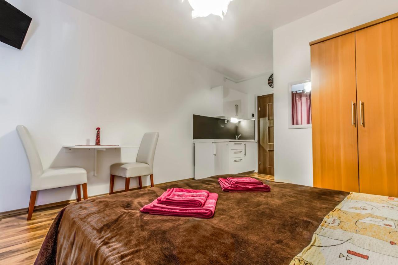 Apartmani Mariva Vodice Exteriér fotografie