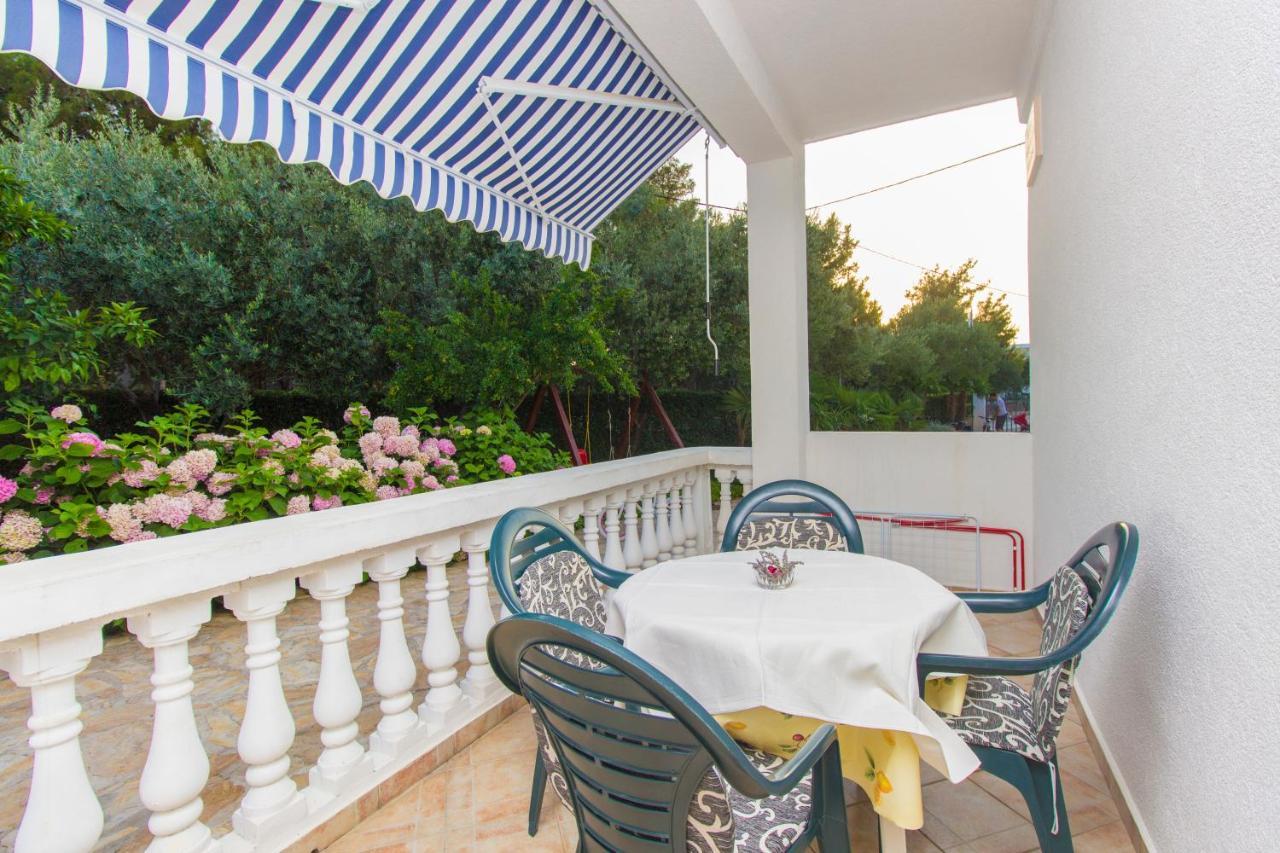 Apartmani Mariva Vodice Exteriér fotografie