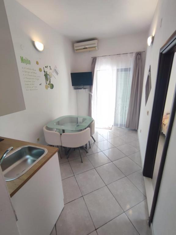 Apartmani Mariva Vodice Exteriér fotografie