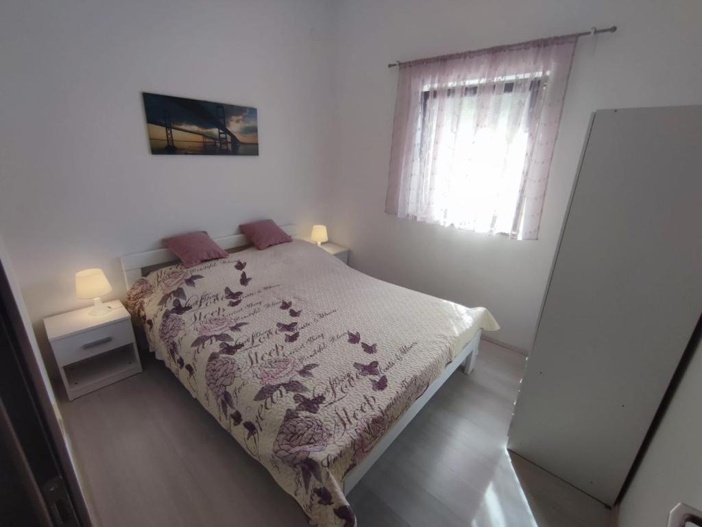 Apartmani Mariva Vodice Exteriér fotografie